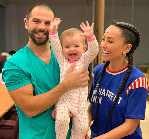Halloween da Zoe: filha de Sabrina Sato ganha festa de 'mesversário'