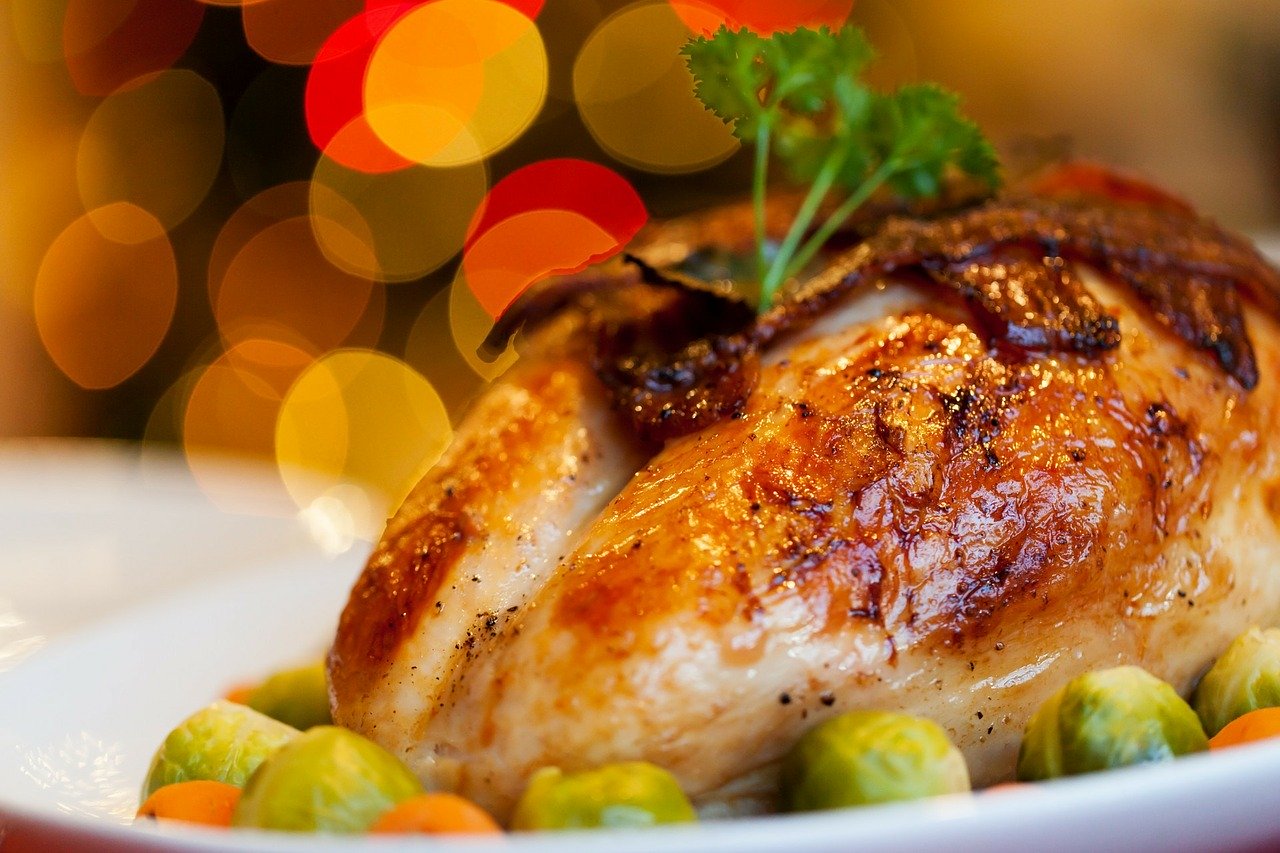 Restaurante oferecerá refeição gratuita para quem passar Natal sozinho