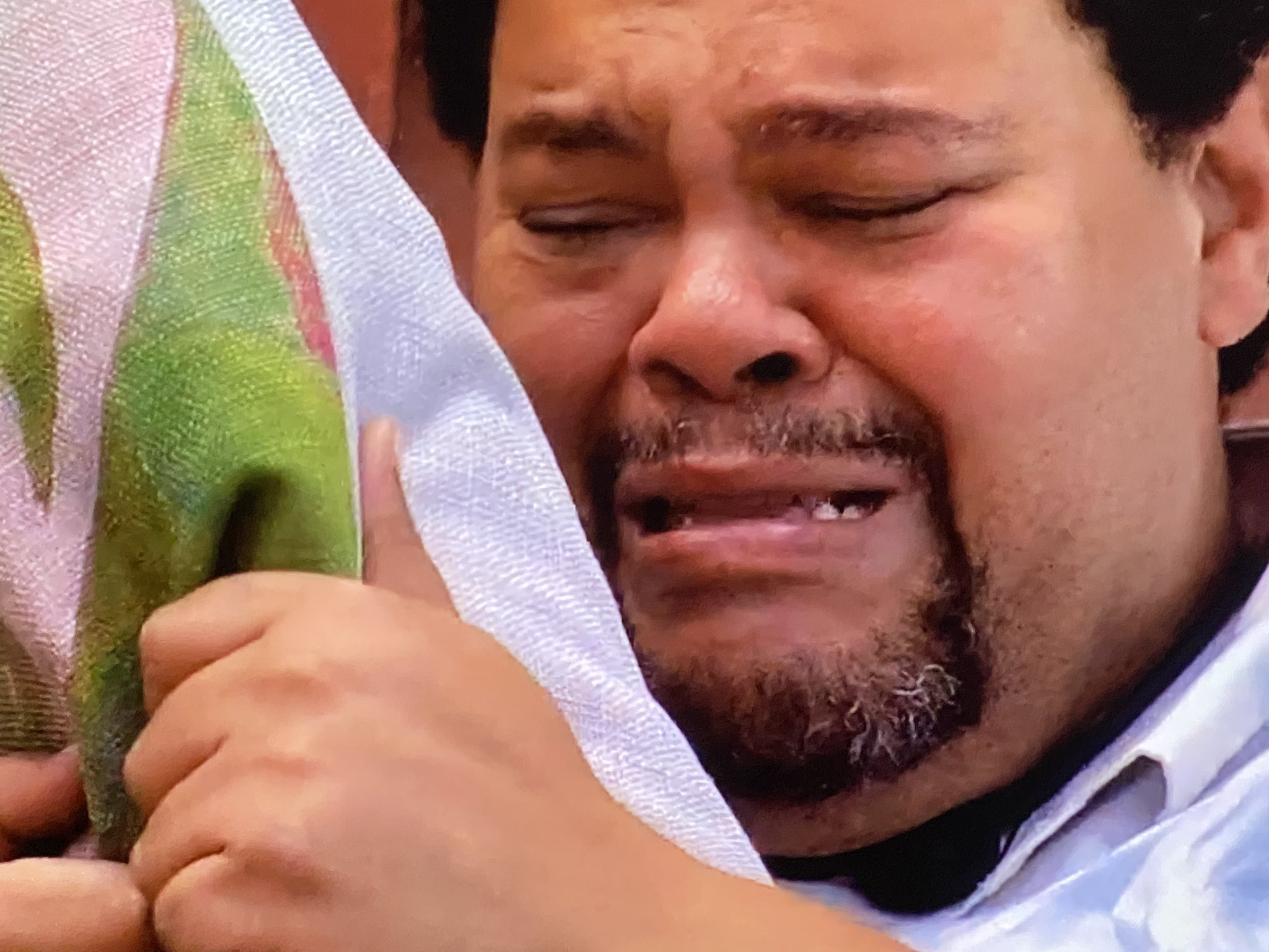 Babu diz estar sozinho no BBB: "Melhor amigo é o Wilson, a almofada feliz"