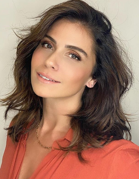 Giovanna Antonelli é elogiada por postar foto sem make: 'gente como a gente'
