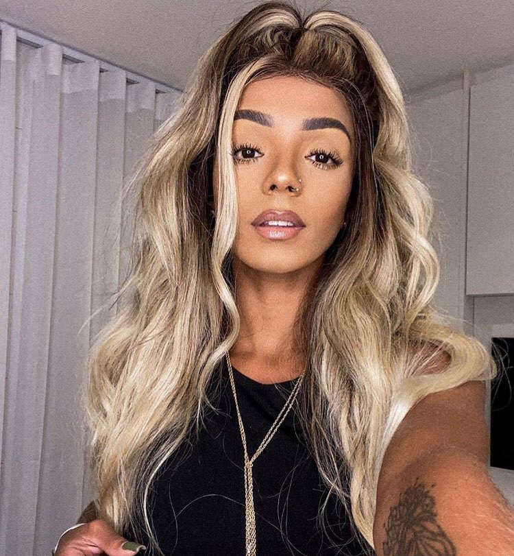 Brunna Gonçalves deixa fãs apaixonados ao mostrar cabelo natural