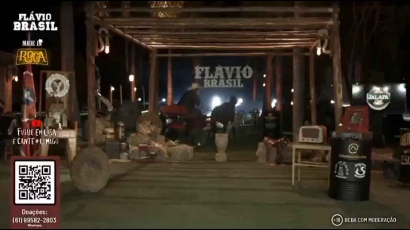 Cavalo "desobedece" e leva cantor embora da sua live; assista