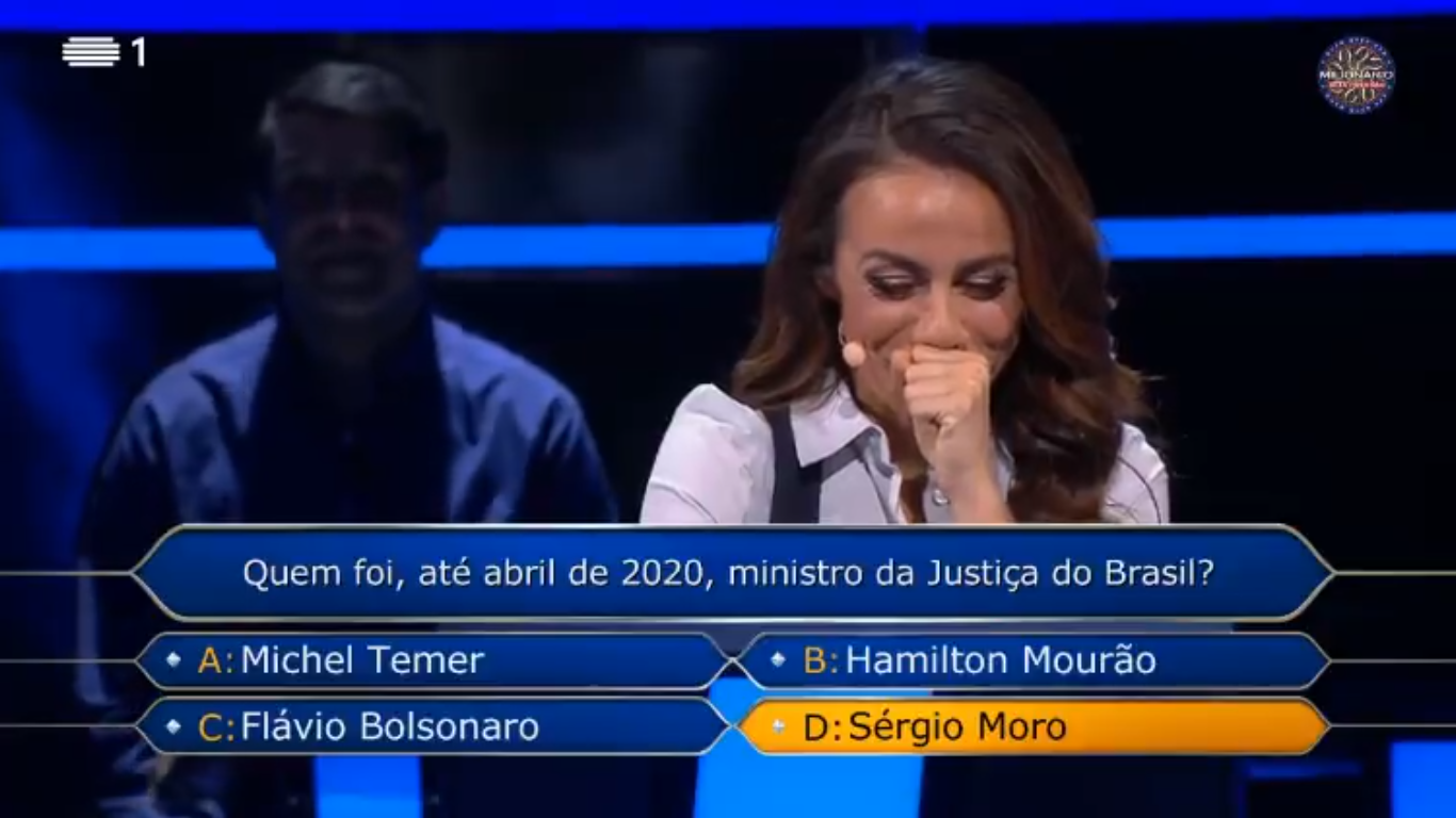 Mulher chama presidente do Brasil de "Fora Bolsonaro" em programa de TV de Portugal