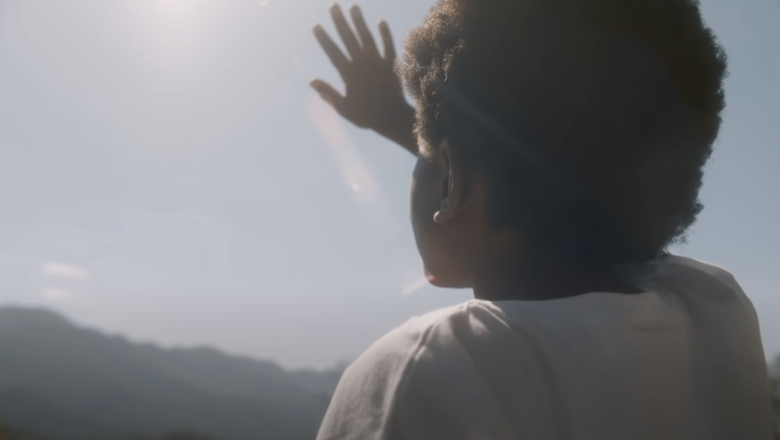 Filipe Ret lança clipe em homenagem à 1ª brasileira vítima de Covid-19