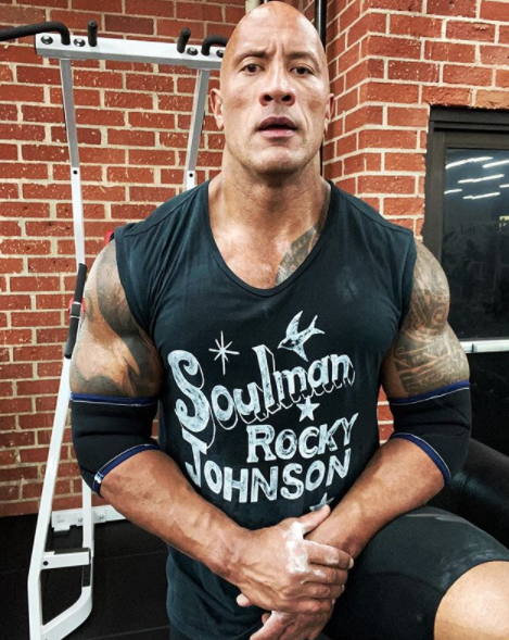 Dwayne 'The Rock' Johnson e sua família são diagnosticados com coronavírus