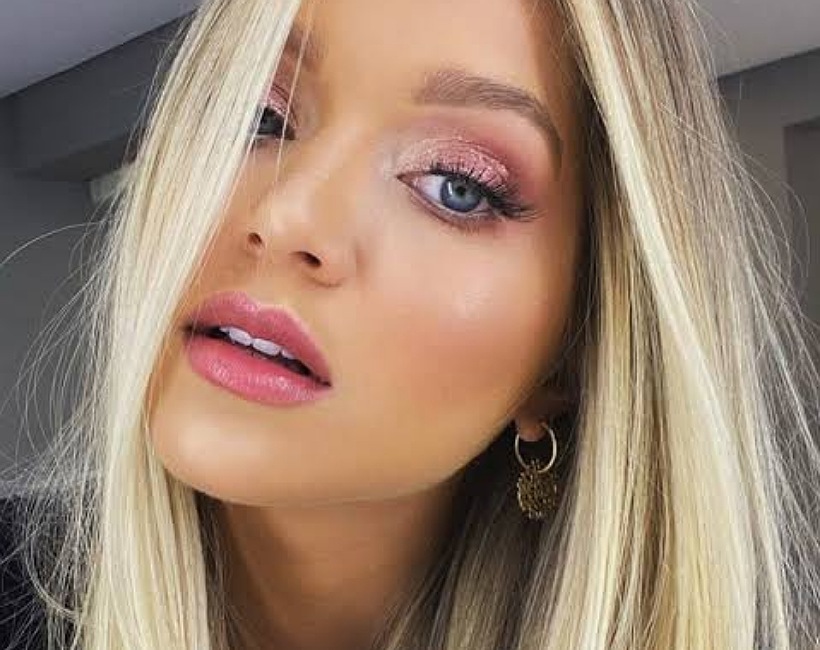 Filha de Leandro posta foto com o pai e emociona ao lembrar cantor