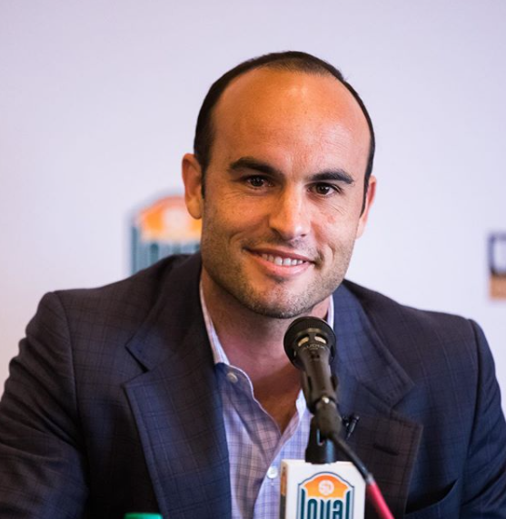 Time de Landon Donovan abandona jogo após ofensa homofóbica ser ignorada