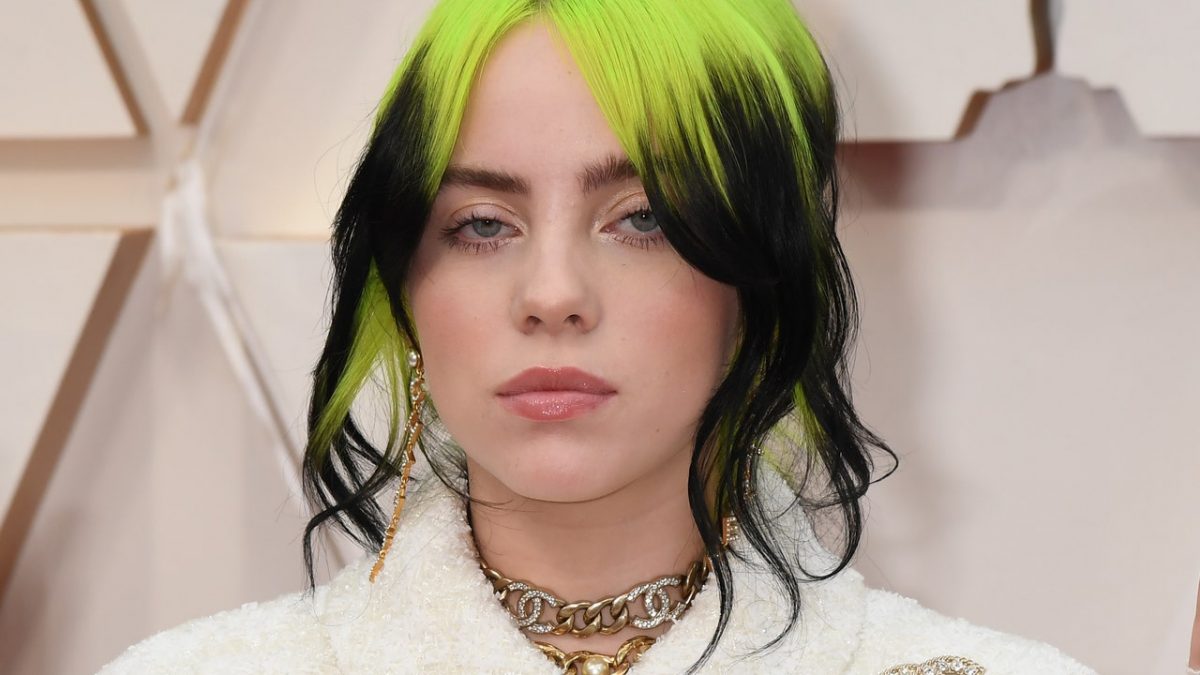 Billie Eilish perde 100 mil seguidores no Insta após “postar” fotos de  seios – Vírgula