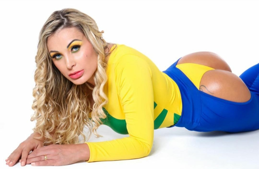 Andressa Urach retorna ao concurso Miss Bumbum como sócia: 'ela voltou!'