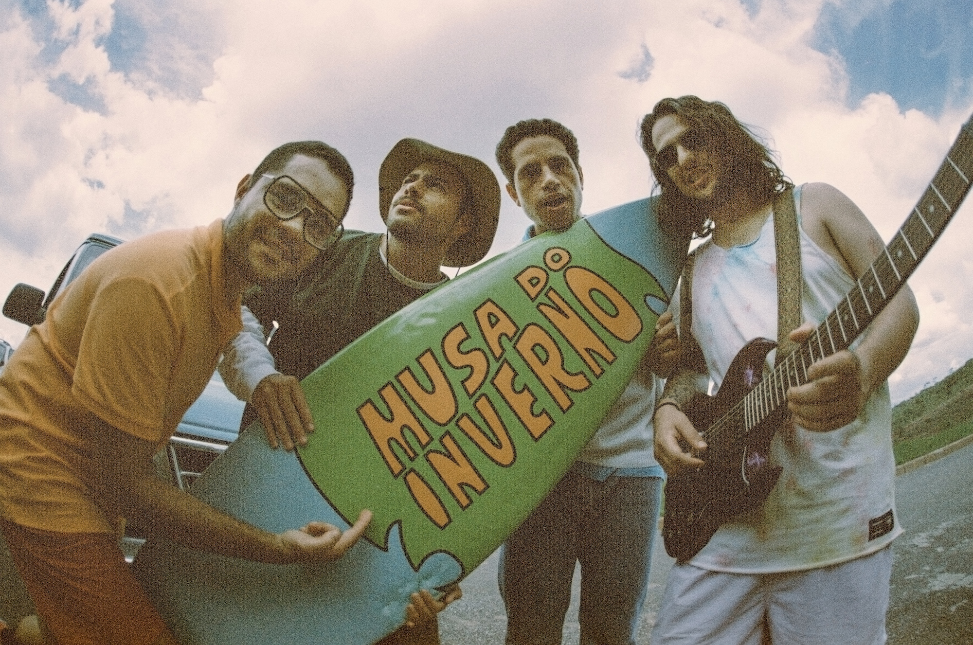 Lagum resgata anos 2000 e lança novo single “Musa do Inverno”; confira
