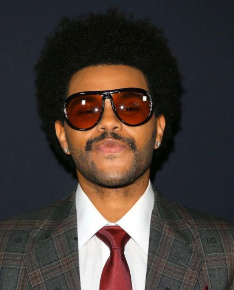 The Weeknd doa refeições a trabalhadores na linha de frente contra Covid-19