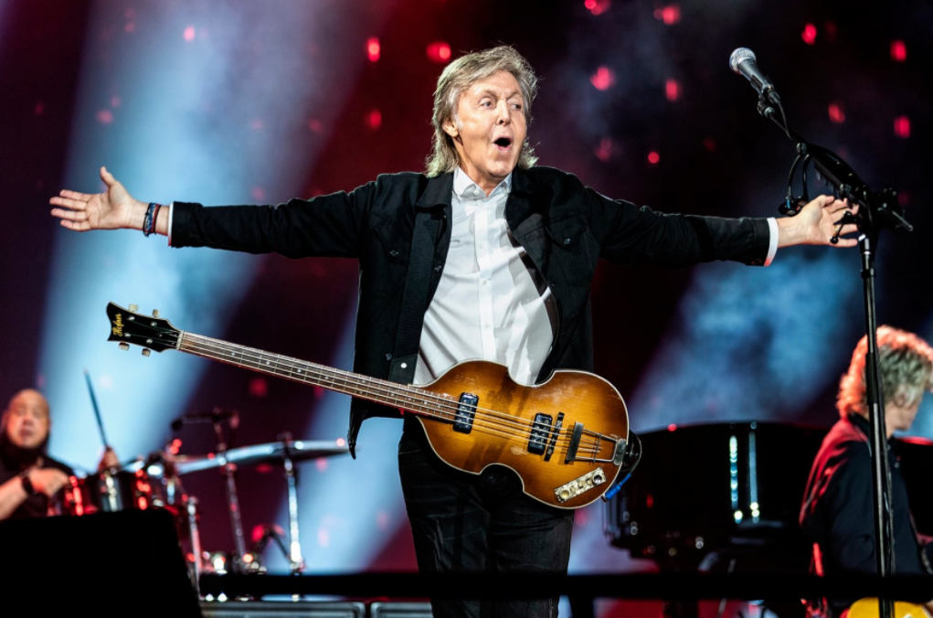Paul McCartney atiça projeto secreto com St. Vincent, Beck, .Paak e mais