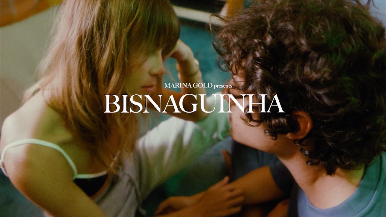 Marina Gold lança o single “Bisnaguinha” acompanhado do clipe; assista