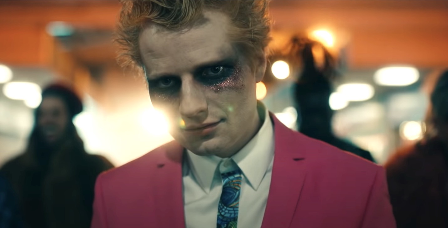 Ed Sheeran lança o single “Bad Habits”; confira
