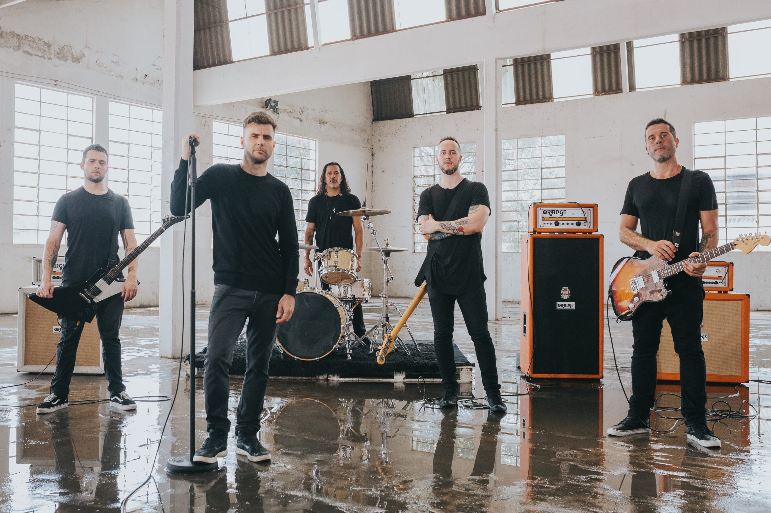 Ego Kill Talent conta sobre a produção do álbum "The Dance Between Extremes"