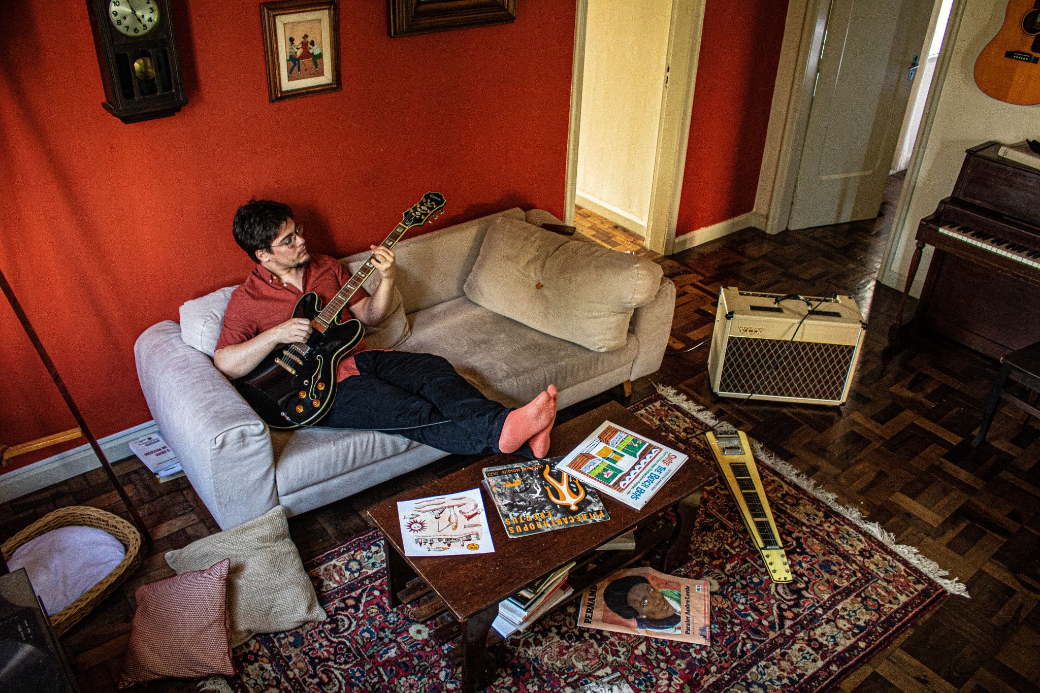Matheus Godoy lança “Súplica”, primeiro single do álbum “Carta de Achamento”; ouça