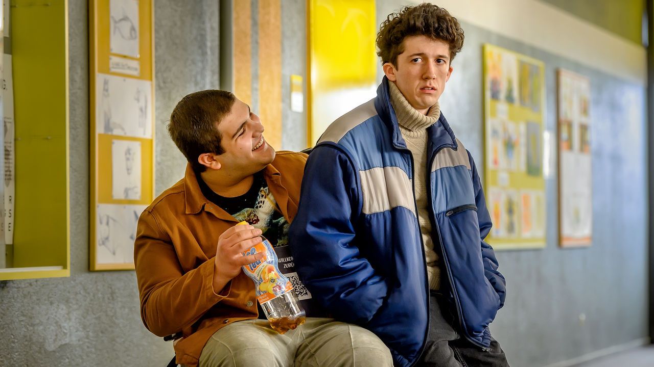 Netflix divulga trailer da terceira temporada de “Como Vender Drogas Online (Rápido)”; confira