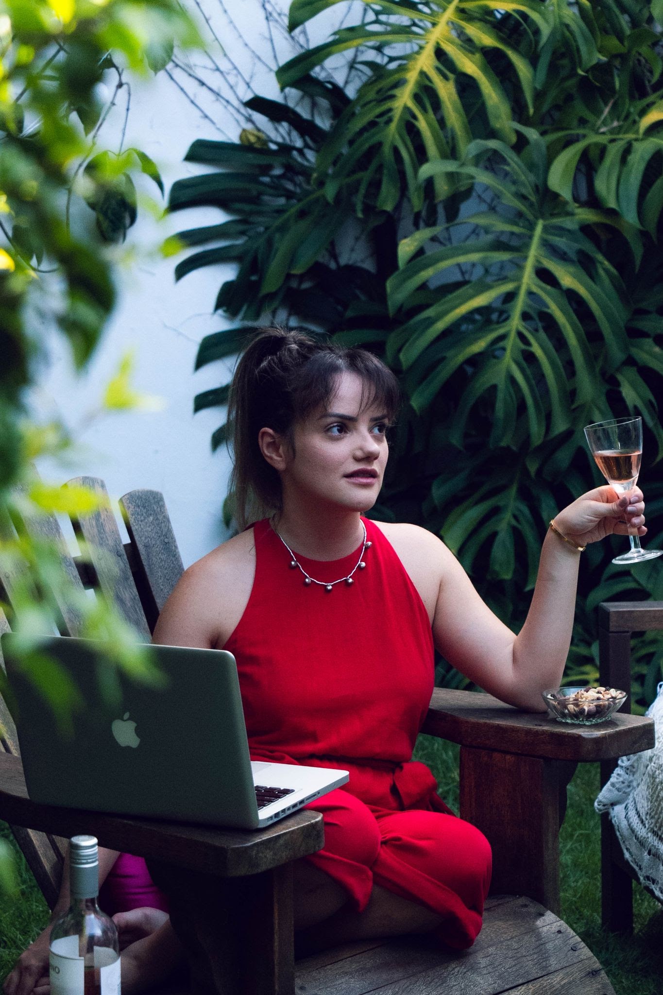 “Never Mind”: websérie aborda questões do universo feminino de forma cômica
