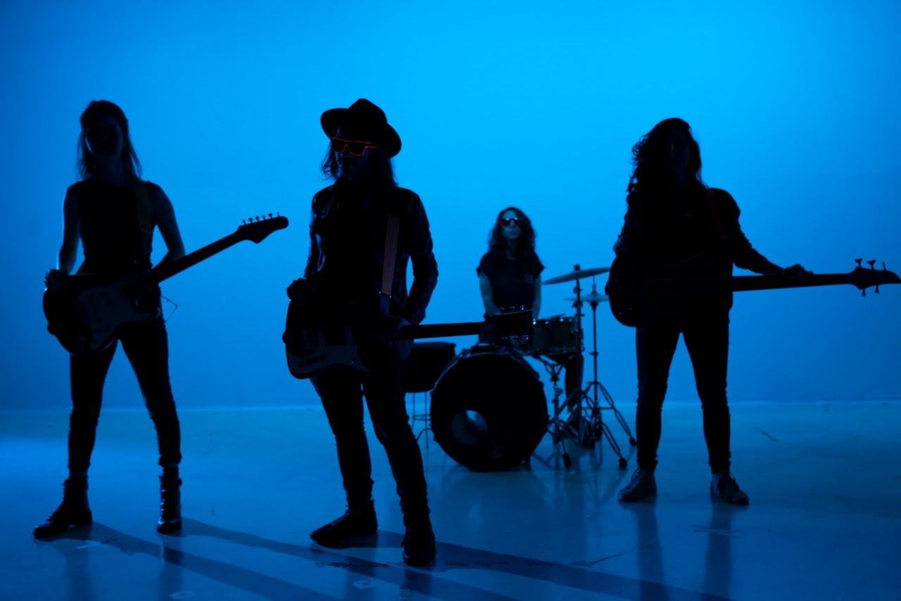 Persia lança o single “solitude”; ouça