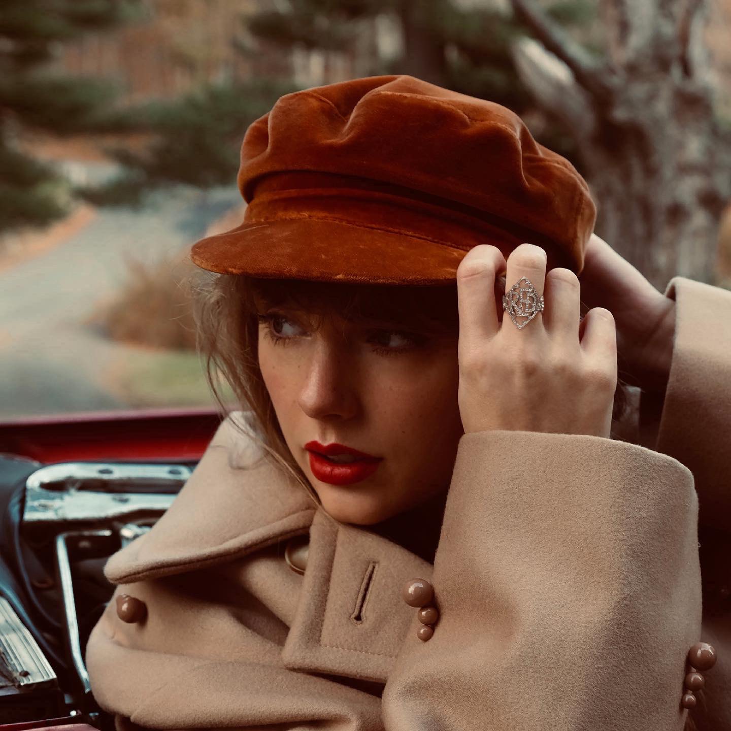 Taylor Swift anuncia lançamento de curta-metragem junto com a nova versão de “All Too Well”