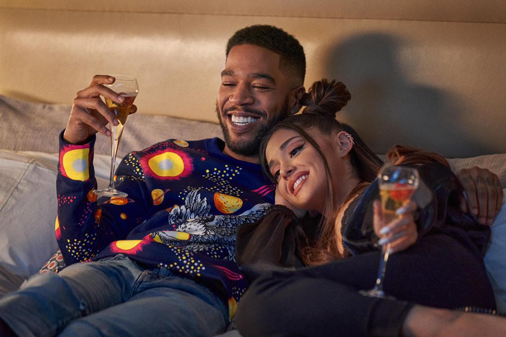Ariana Grande e Kid Cudi anunciam o lançamento da faixa “Just Look Up”
