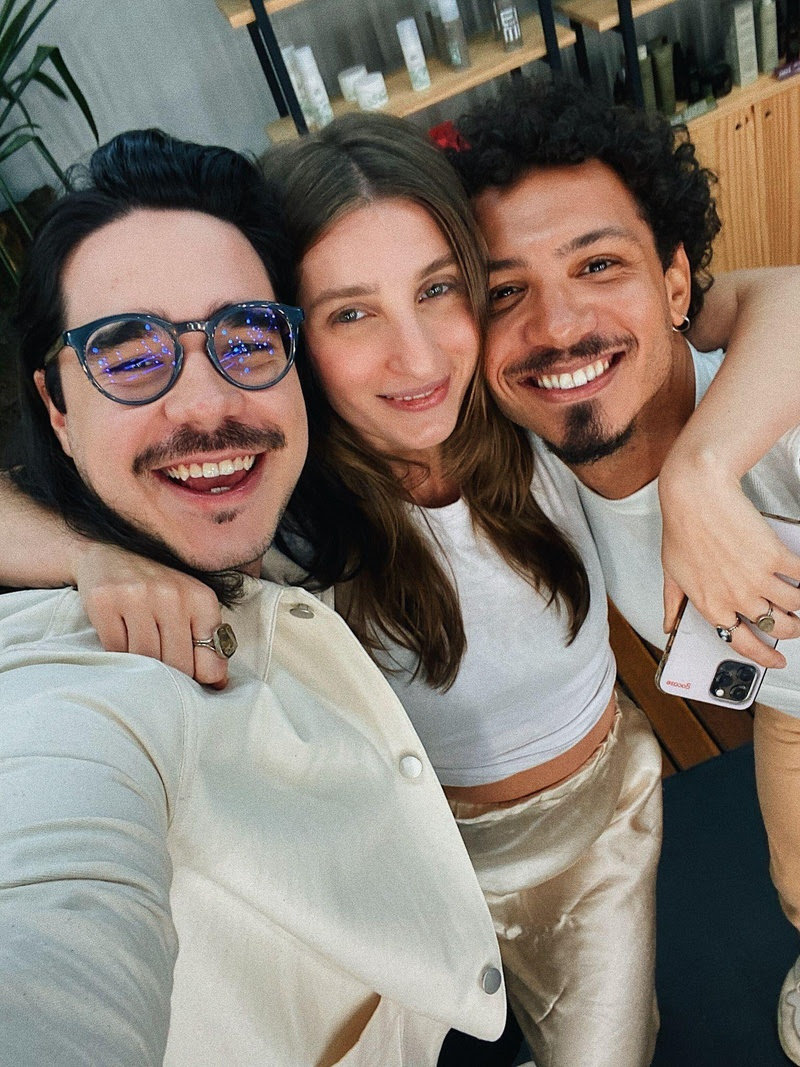 "Clube do Pé na Bunda": apresentadores destrincham o novo podcast original Spotify