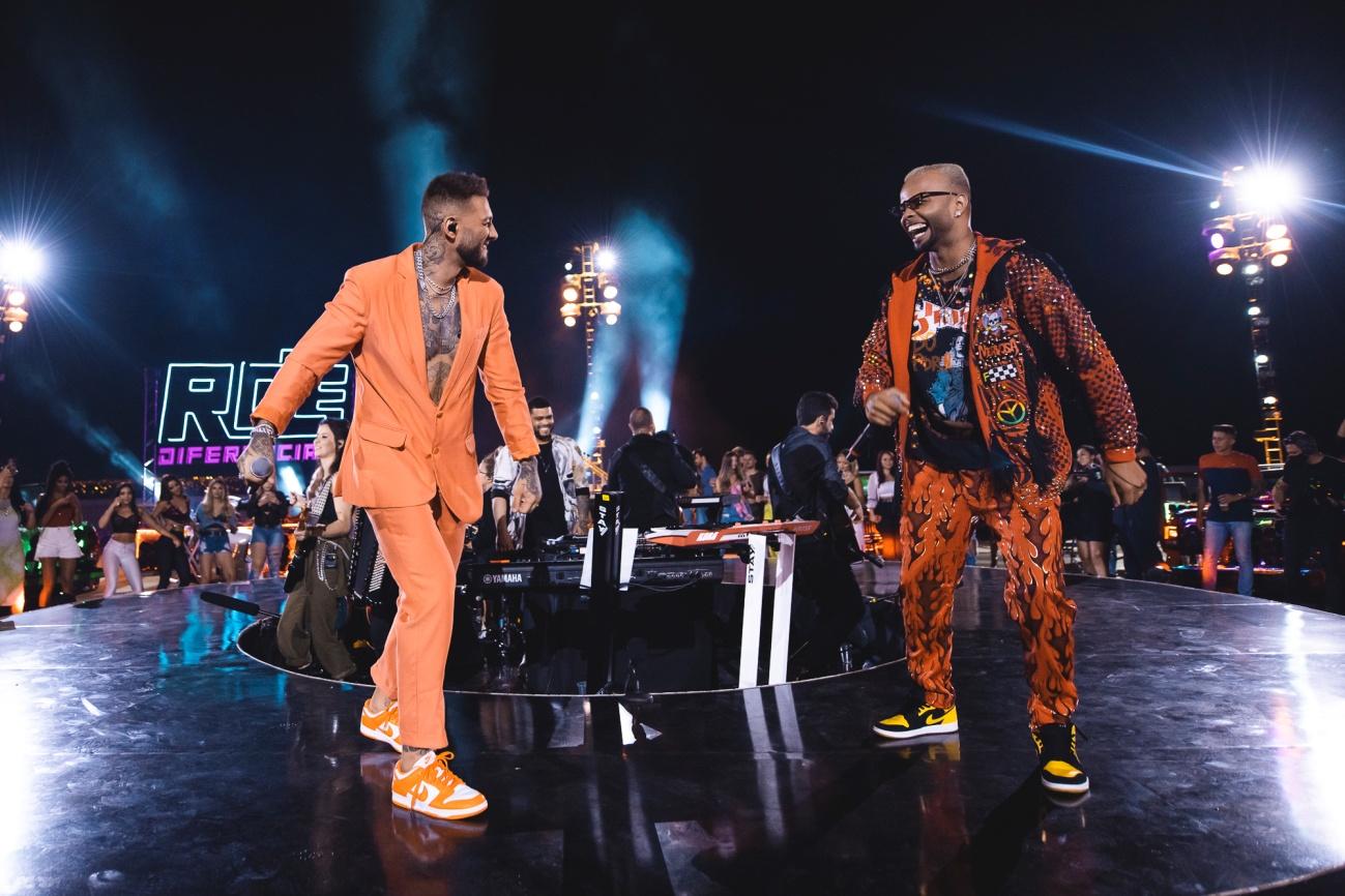 Lucas Lucco colabora com MC Zaac na faixa "Coisa Indecente"
