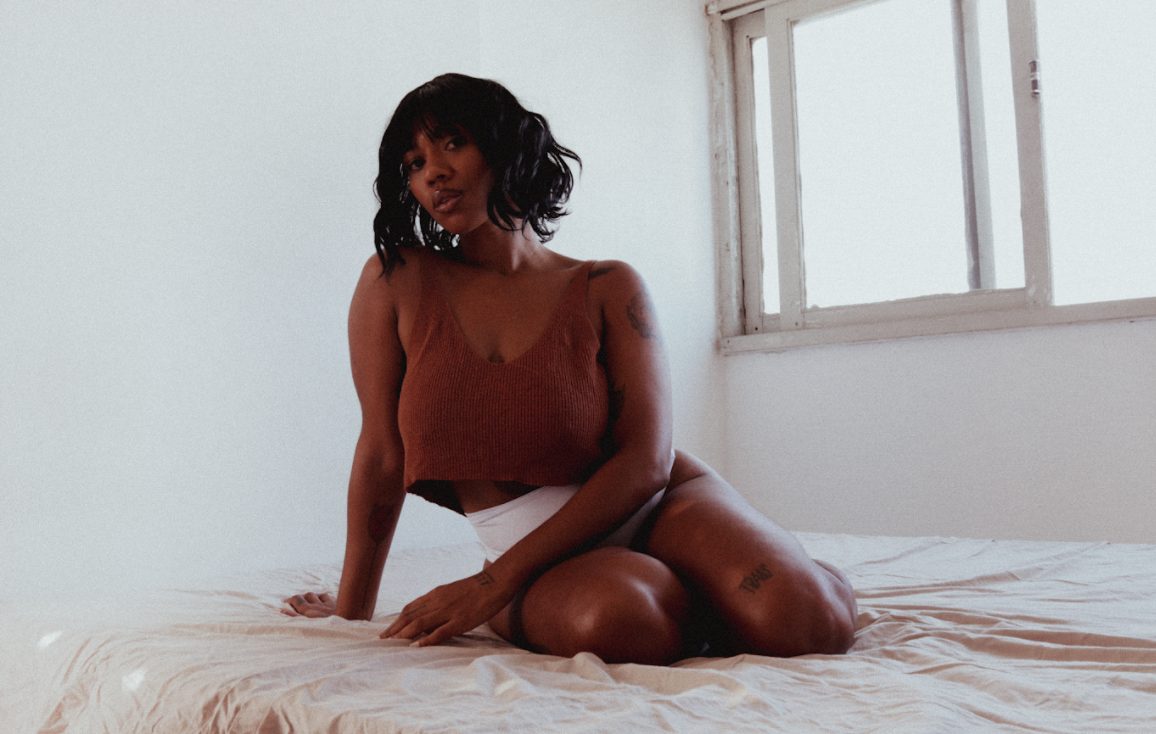 UANA traz influência do brega funk no single “Sonhei Com Você”; ouça