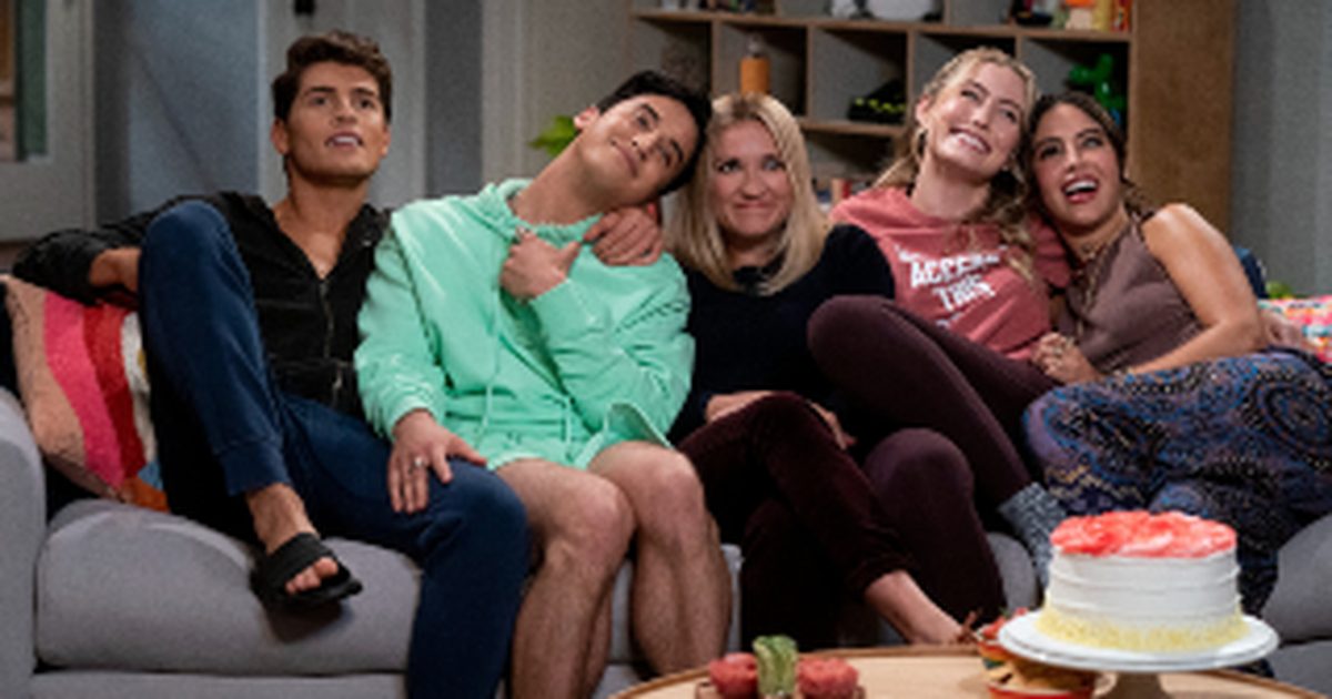 "Pretty Smart" é cancelada pela Netflix
