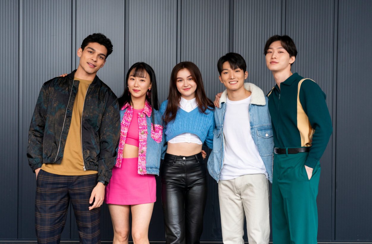 Netflix anuncia início das produções de “XO, Kitty”, série derivada da franquia “Para Todos os Garotos”