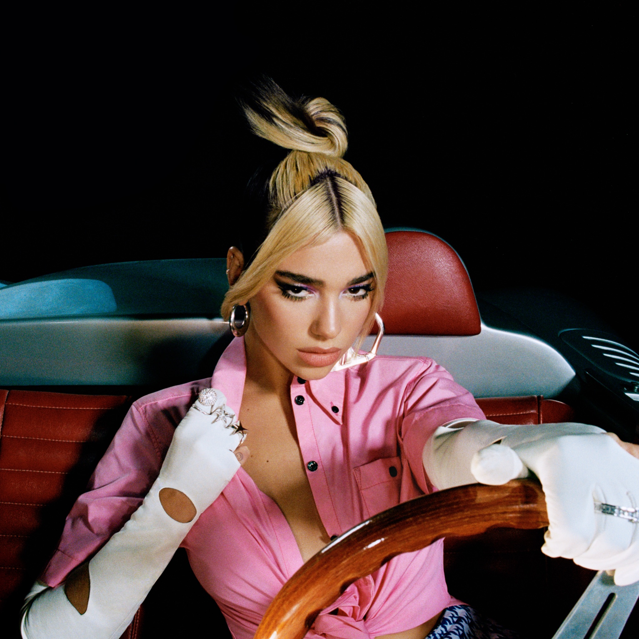 Dua Lipa anuncia única apresentação em São Paulo para setembro