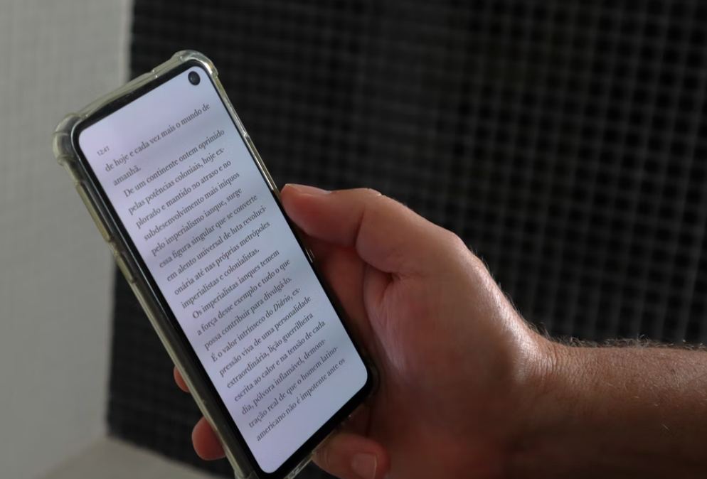 Governo de São Paulo leva biblioteca digital gratuita à 26ª Bienal