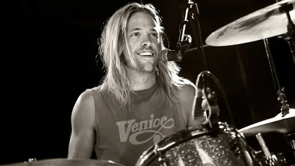 Foo Fighters anuncia shows em homenagem ao baterista Taylor Hawkins