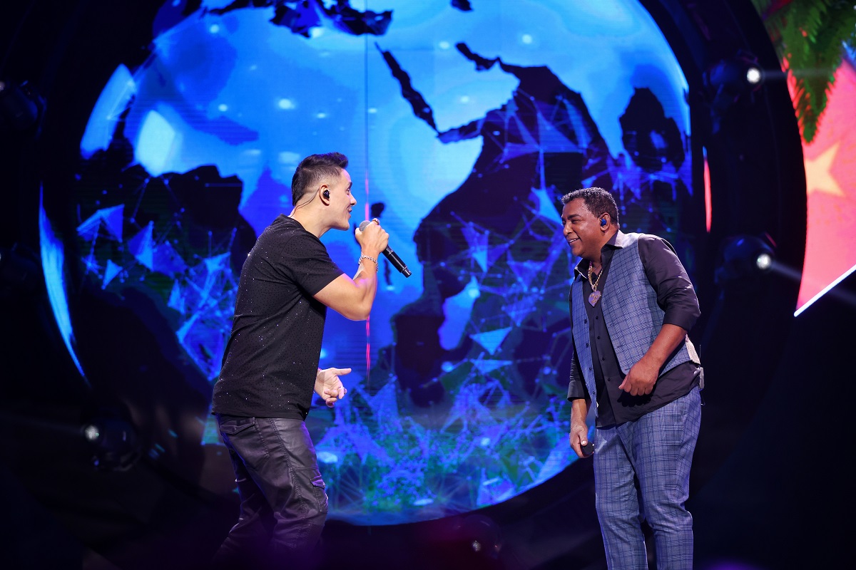 Raça Negra conclui o lançamento do audiovisual "O Mundo Canta Raça Negra"