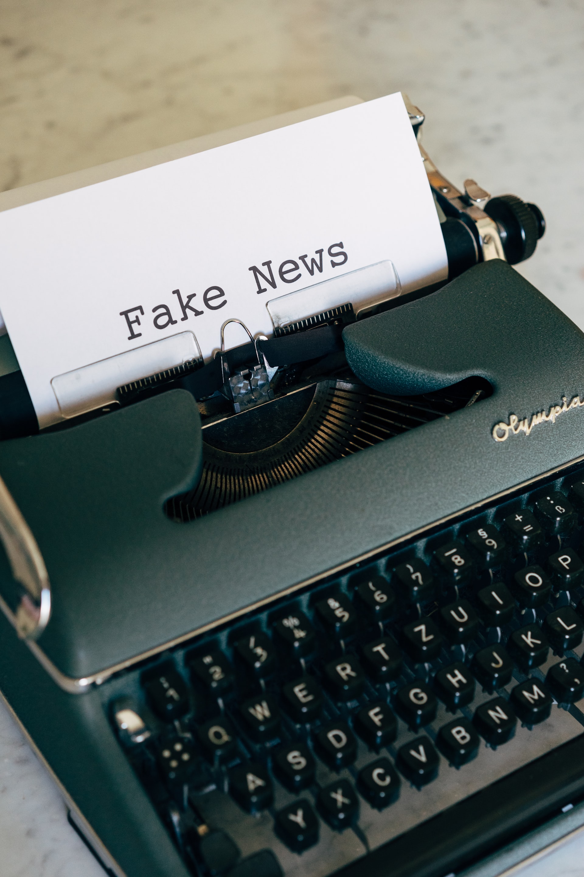 Jovens são chamados a combater Fake News nas eleições