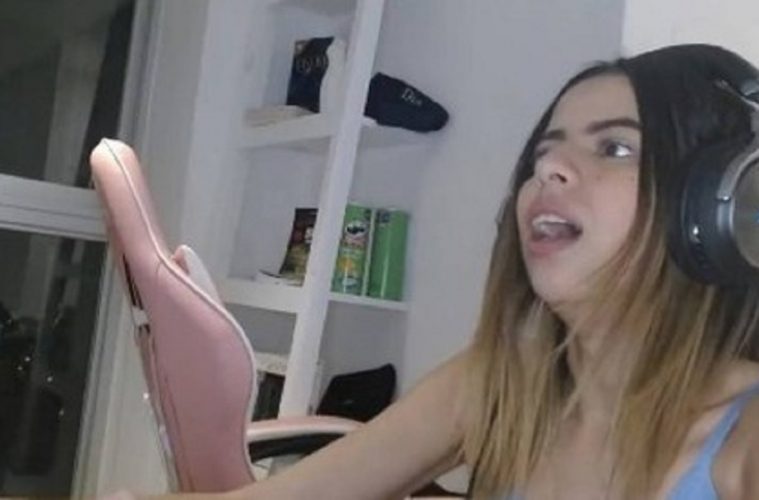 Streamer Kim Mikka é afastada da Twitch após fazer sexo em live