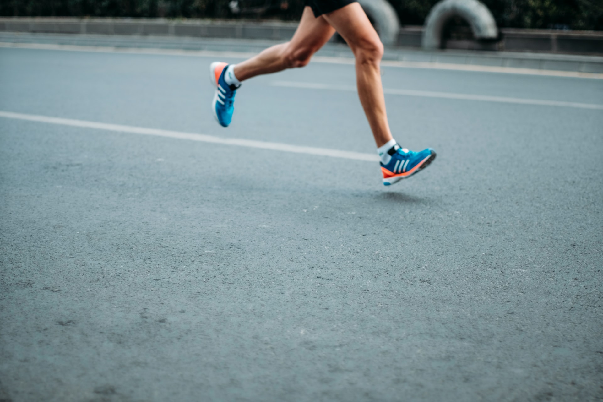 Pista do Aeroporto Internacional de BH recebe corrida noturna neste fim de semana