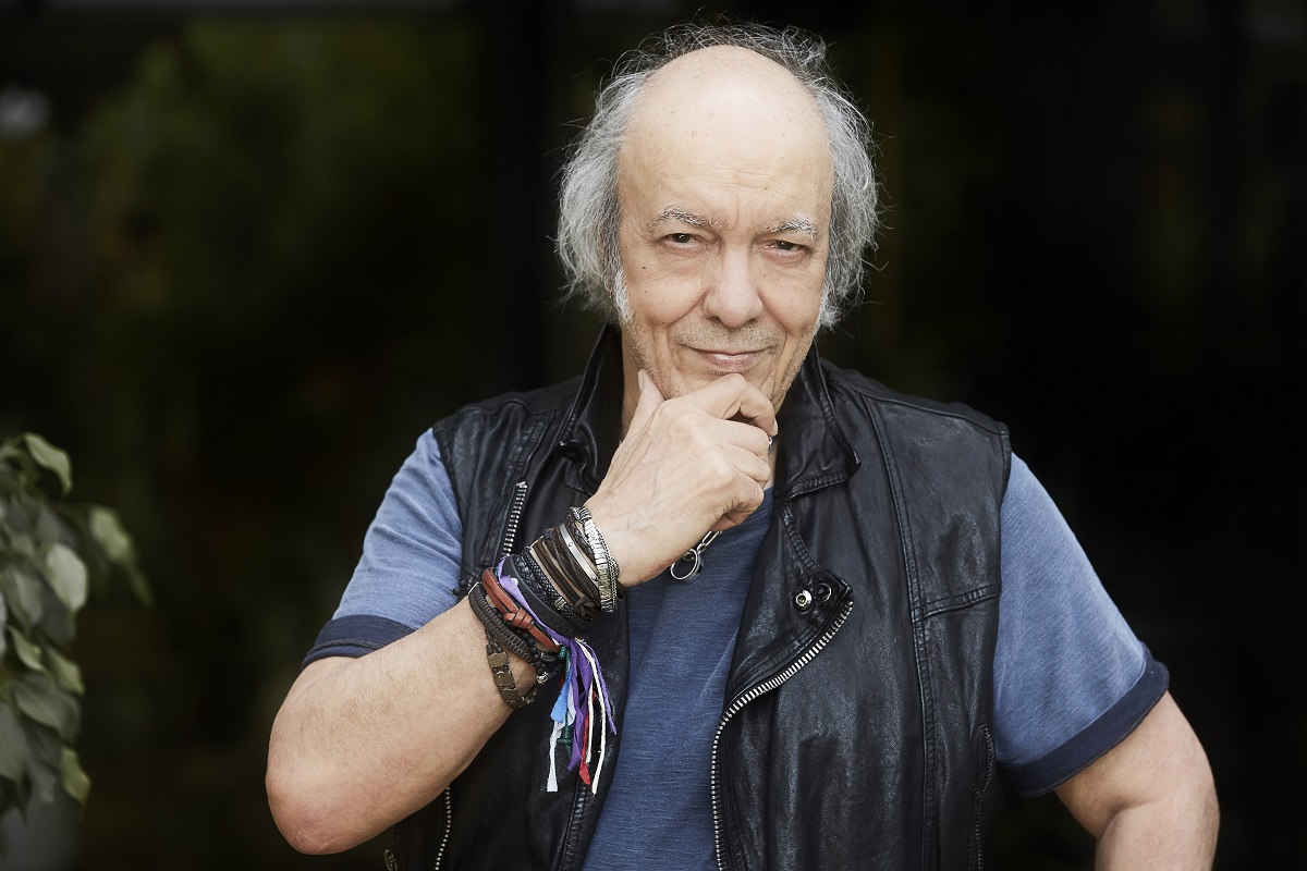 Festival Tendalab traz Rodrigo Amarante, Erasmo Carlos e mais em evento gratuito