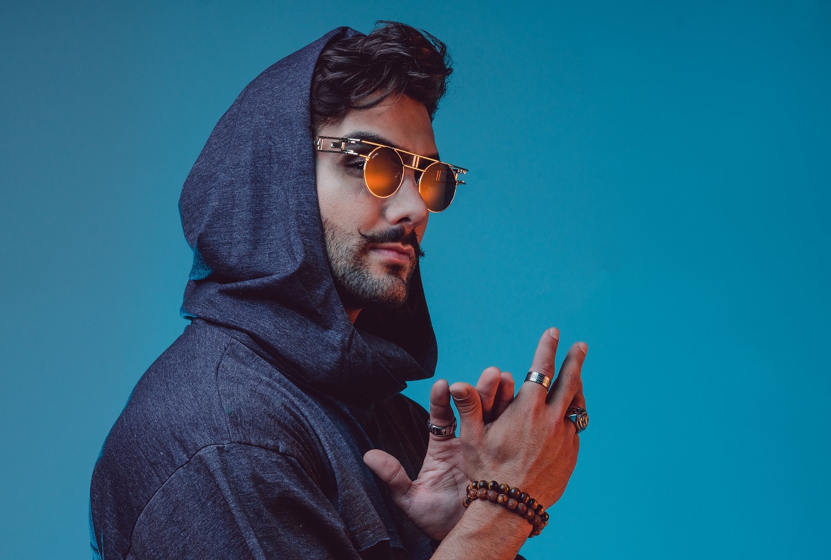 EME lança remix oficial da música “Deu meia noite” com MC Delux