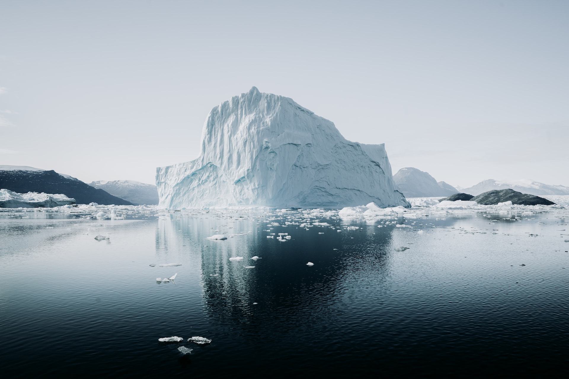Iceberg do tamanho de São Paulo despenca na Antártica