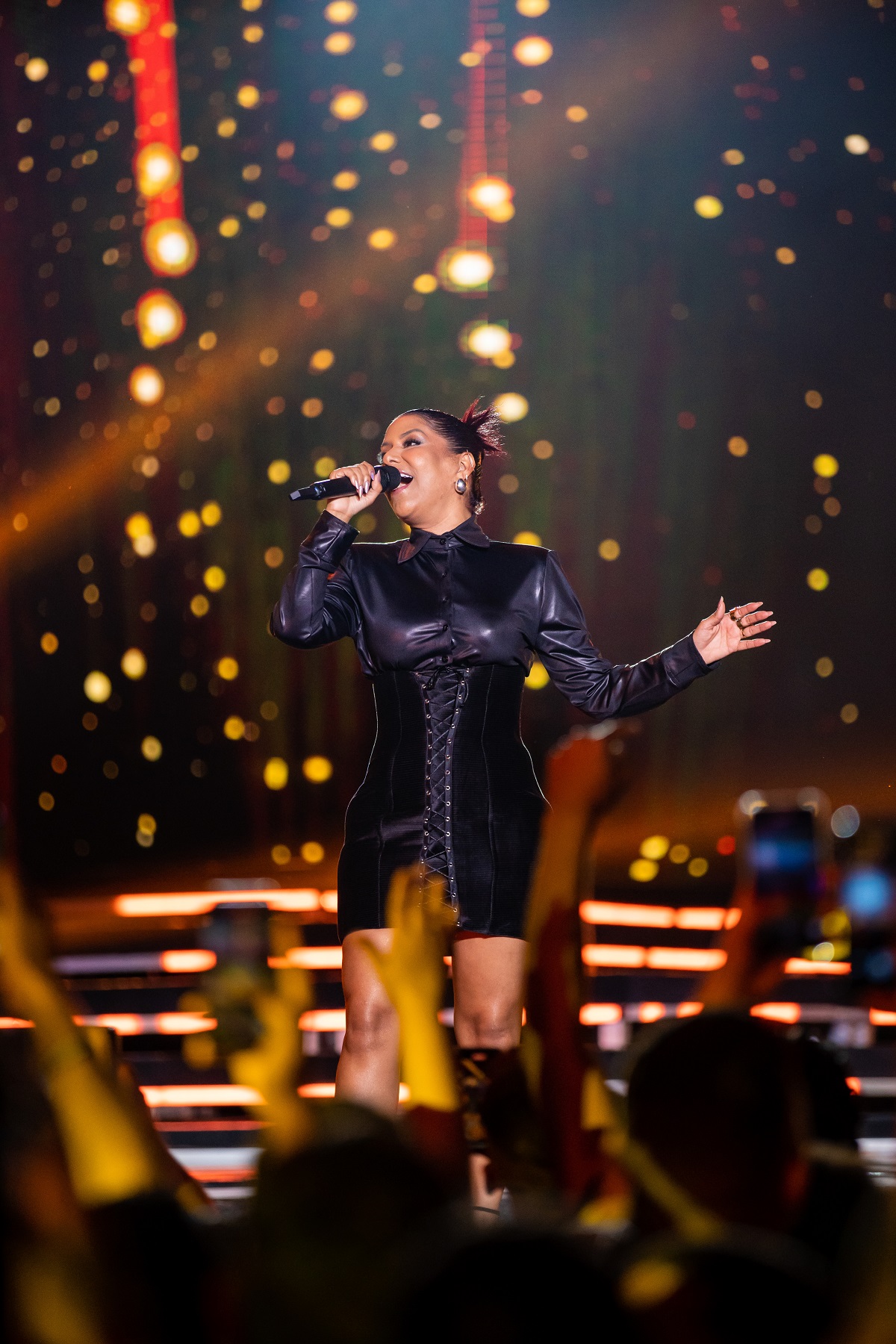 Priscila Senna se apresenta na Arena North Way