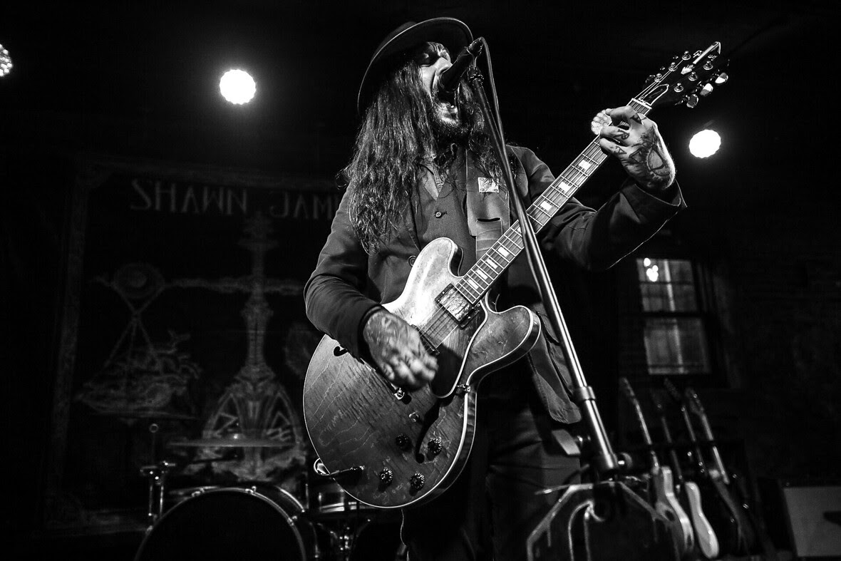 Shawn James anuncia três apresentações no Brasil Vírgula