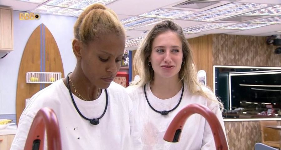 BBB 23: Depois de levar voto de Domitila, Aline critica sister