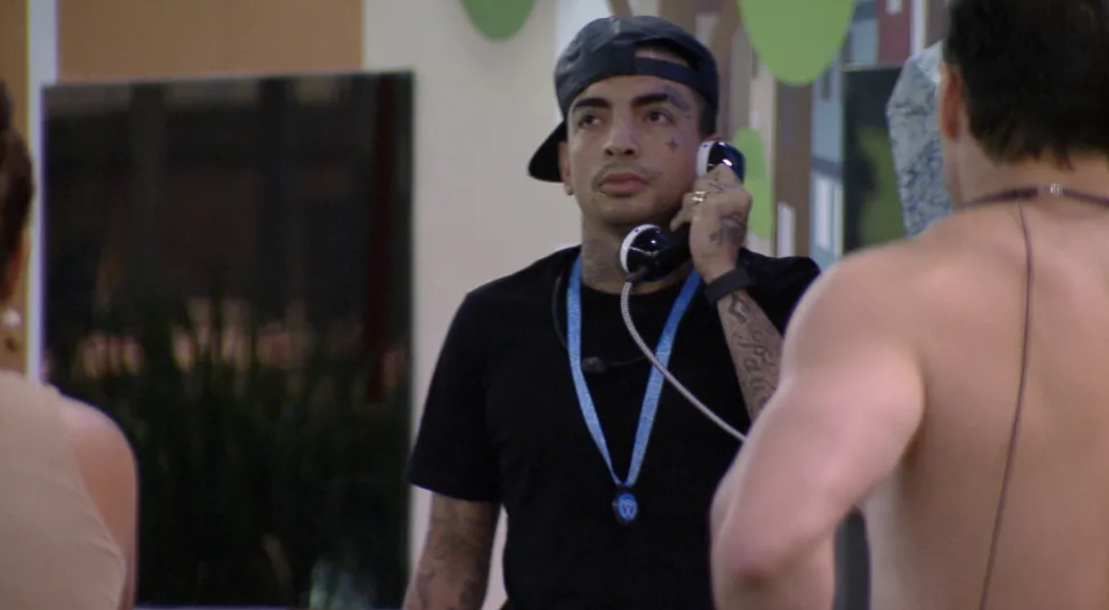 BBB 23: Guimê atende Big Fone e ganha poder supremo