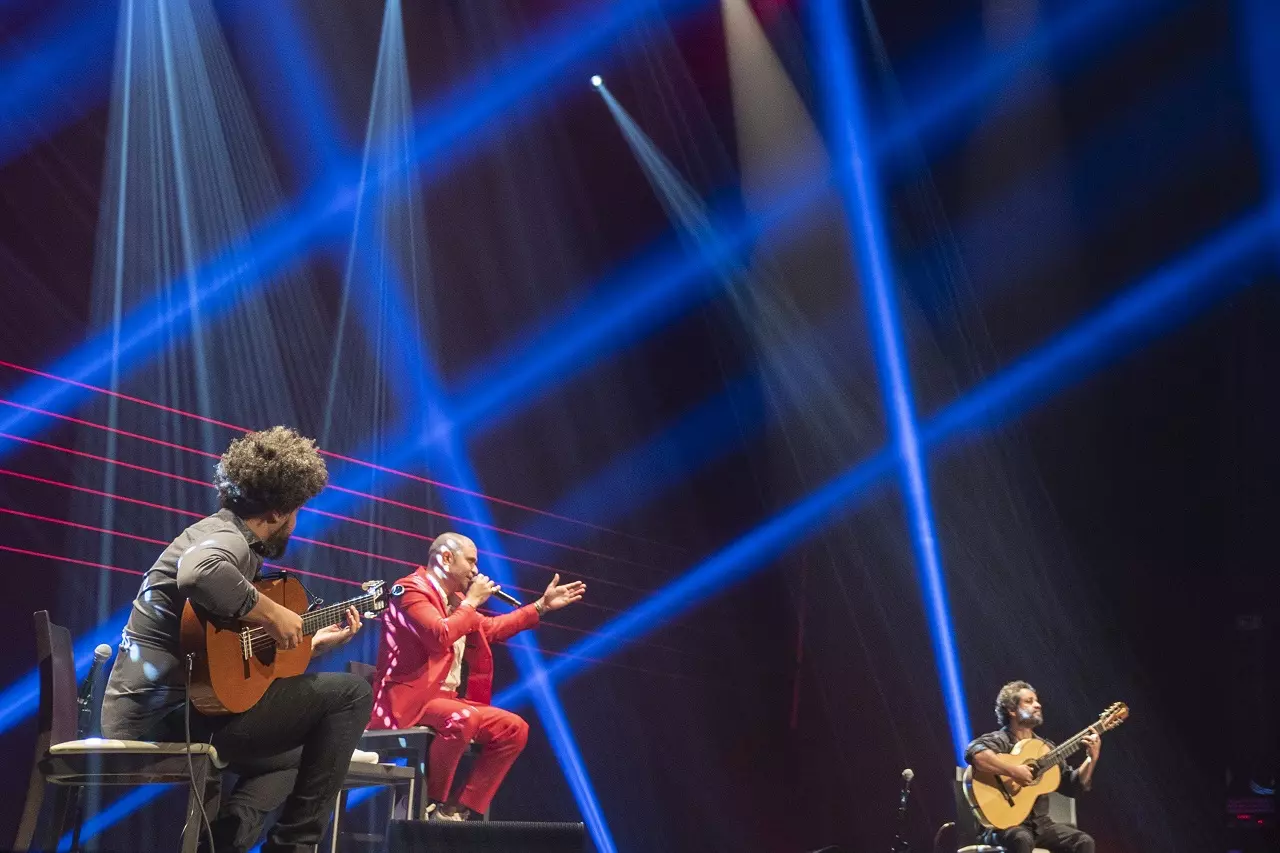 Diogo Nogueira é atração desta edição do projeto Teatro Bradesco Apresenta