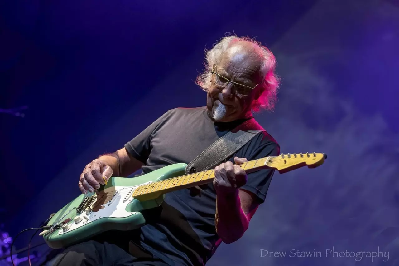 Martin Barre (Jethro Tull) confirma turnê de 50 anos do clássico Aqualung