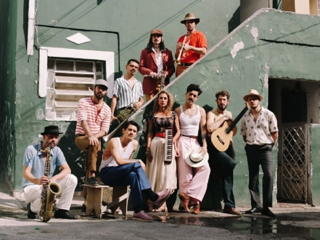 Casa Natura Musical recebe Samuca e a Selva com show do novo disco