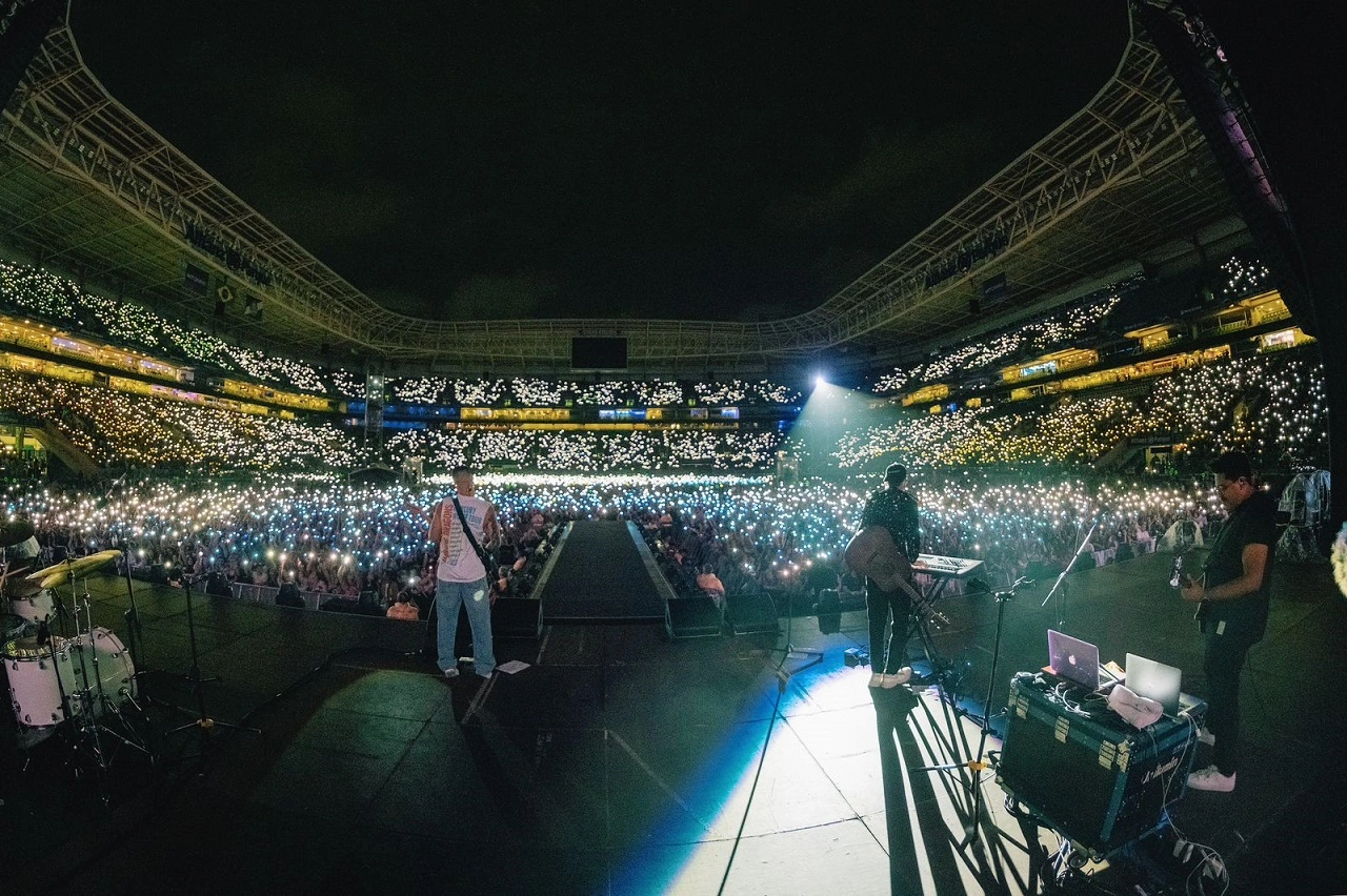 OUTROEU estreia no Allianz Parque ao abrir para Imagine Dragons