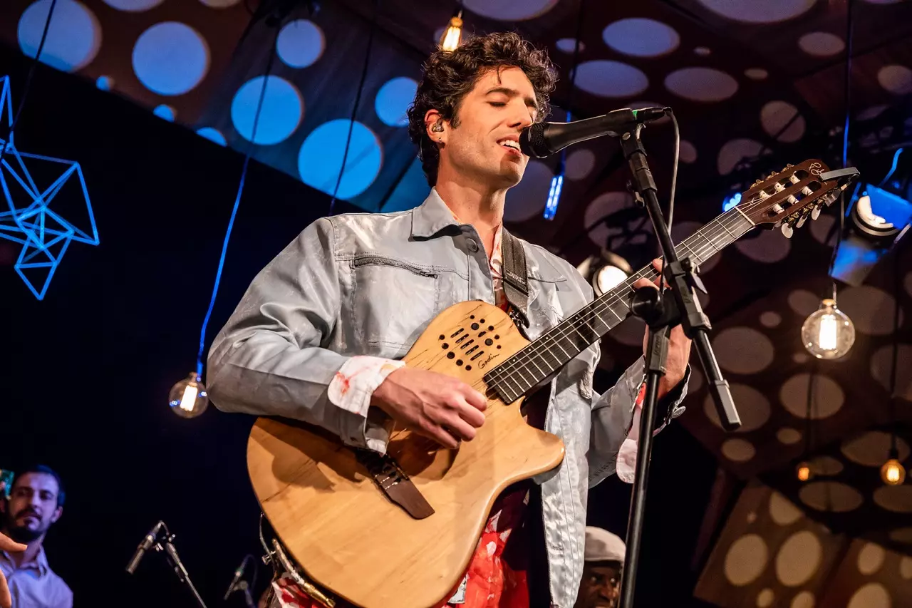 Ricardo Nash apresenta “No Paraíso Perdido” em show no Teatro da Rotina