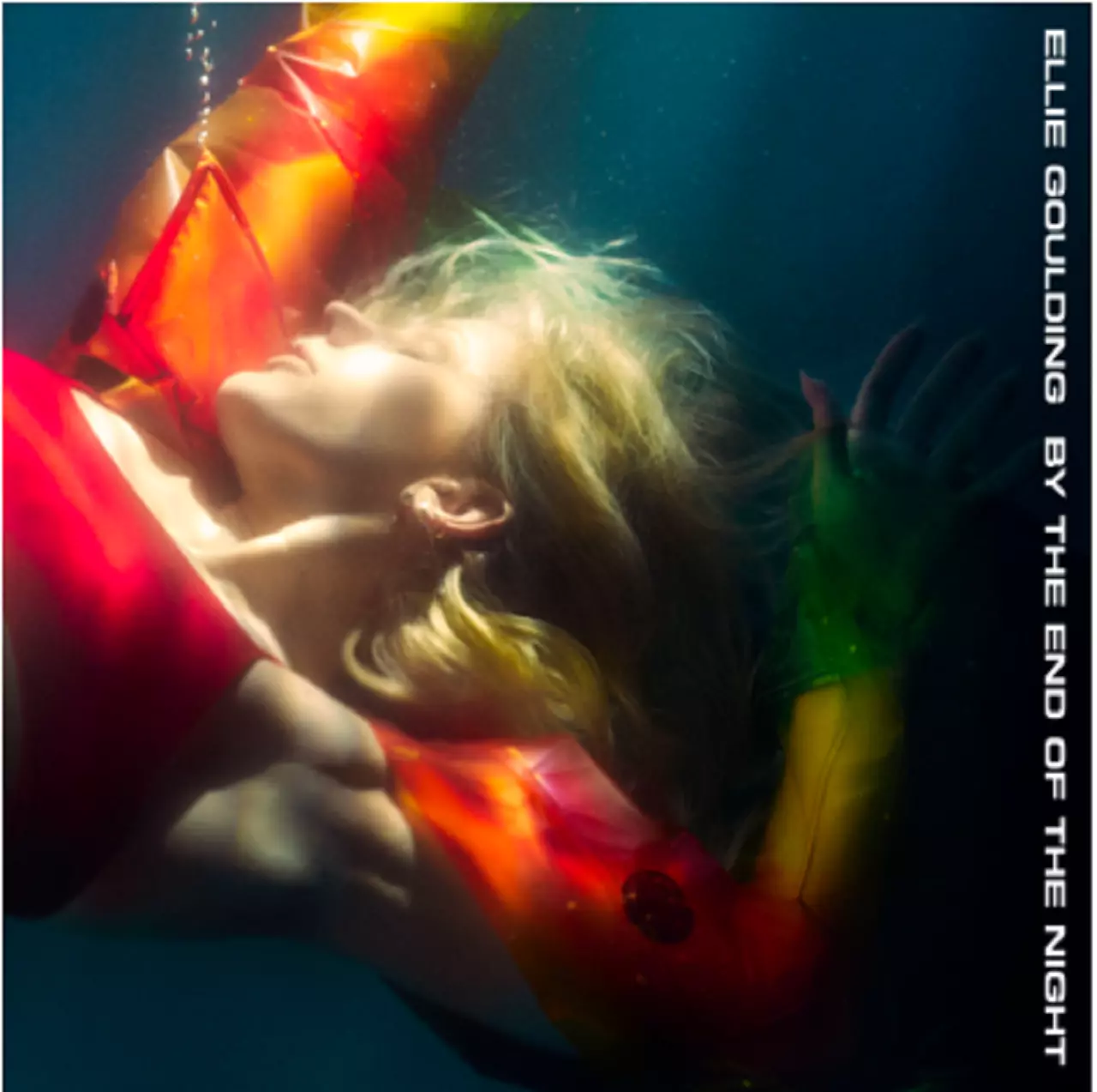 Ellie Goulding lança “Higher Than Heaven”, seu quinto álbum de estúdio